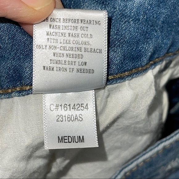 Alter’d State Denim Shorts Destructed Crochet 25 - Picture 9 of 16